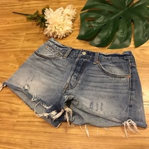 (Levi’s) Denim Shorts